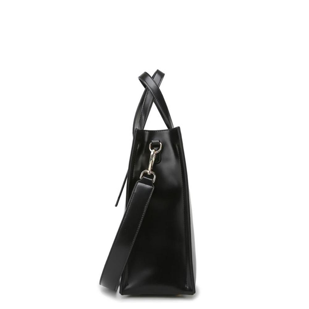Lydia | Minimalistic Elegant
