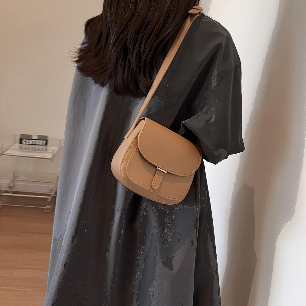 Sophie | Vintage-Style Saddle Bag