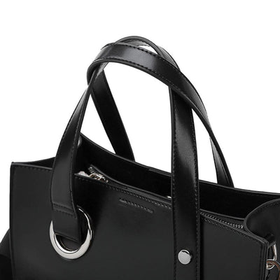 Lydia | Minimalistic Elegant